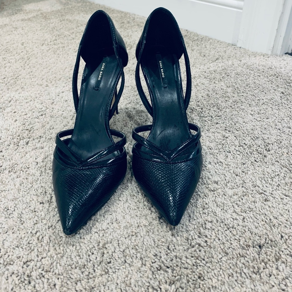 Zara Basic Heels - Picture 2 of 5